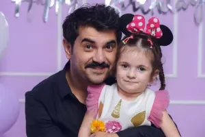 Elşəndən qızı ilə paylaşım