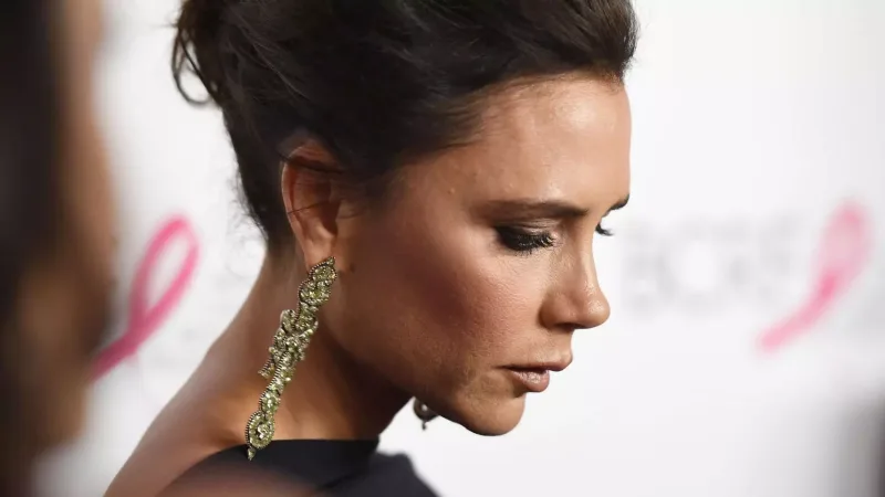 Viktoriya Bekhem burnunu əməliyyat etdirib?