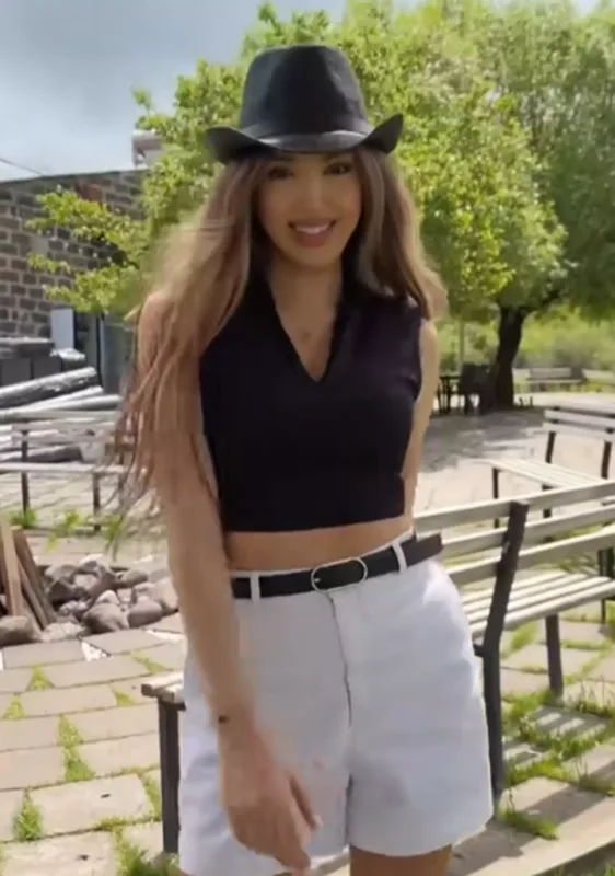 Azərbaycanlı tiktoker evində ölü tapıldı