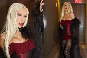 Dünya ulduzu yarıçılpaq fotosu ilə gündəmdə