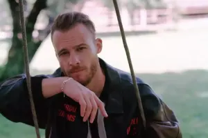 “Ata olmaq üçün çox yaşlıyam?”