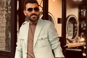 Elnur zövqsüz müğənnilərdən danışdı