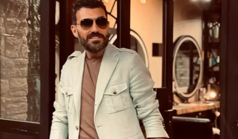 Elnur zövqsüz müğənnilərdən danışdı