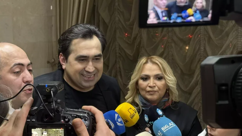 Elton konsertinə niyə yalnız Ayazı dəvət edib?