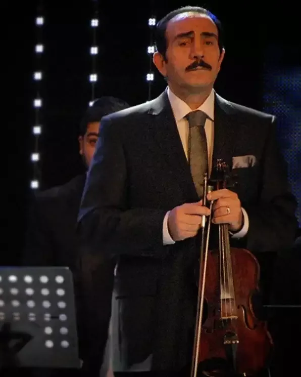 Tanınmış türk müğənni xərçəngə tutuldu