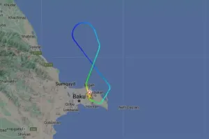 AZAL-ın daha bir təyyarəsinə hücum olundu? - Foto