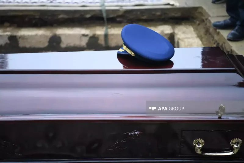 II Fəxri xiyabanda dəfn mərasimi keçirilir…