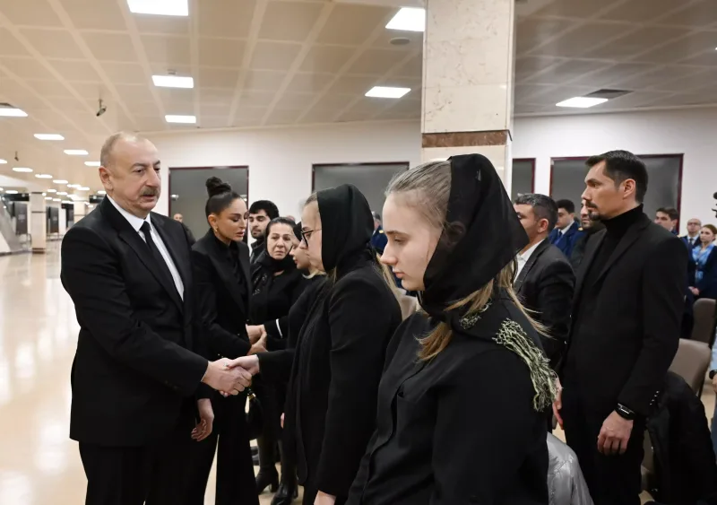 Ailələrin yanında oldular...