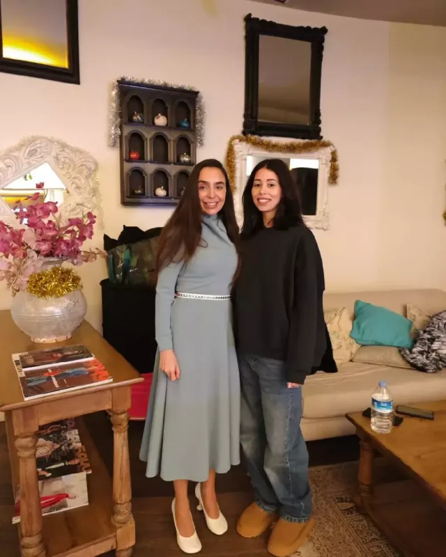 Leyla və Arzu Əliyevalar uşaqlarla bir arada