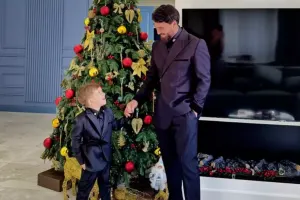 Zamiqdən oğlu ilə Yeni il paylaşımı