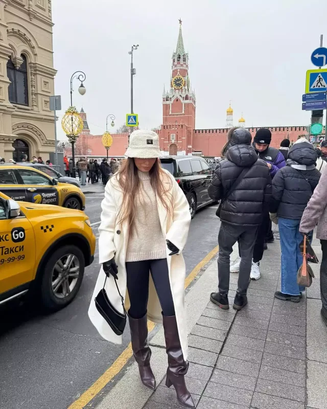 Günay Moskvaya getdi