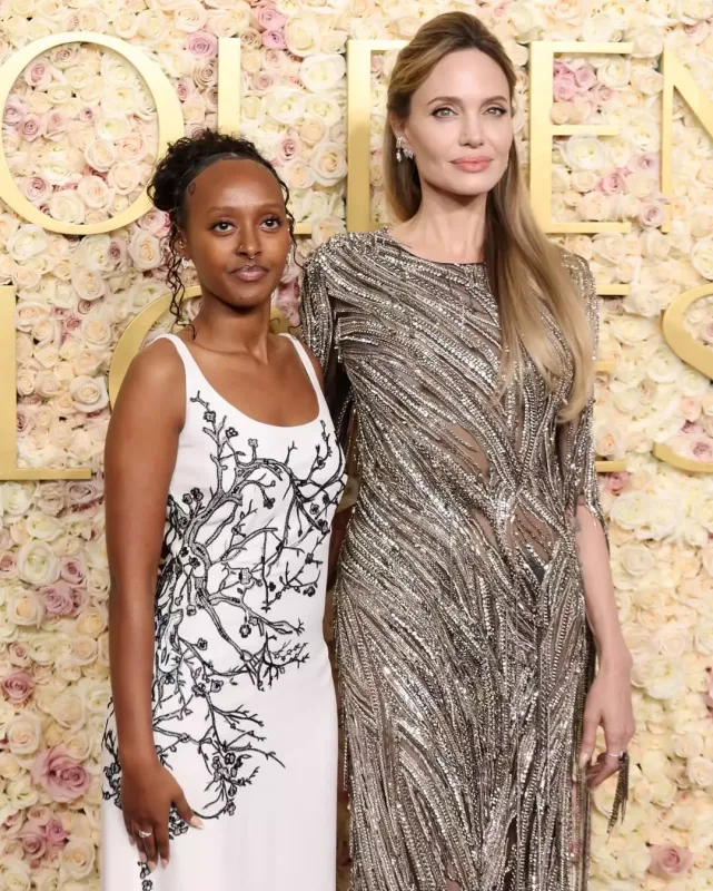 Ancelina qızı ilə ödül gecəsində