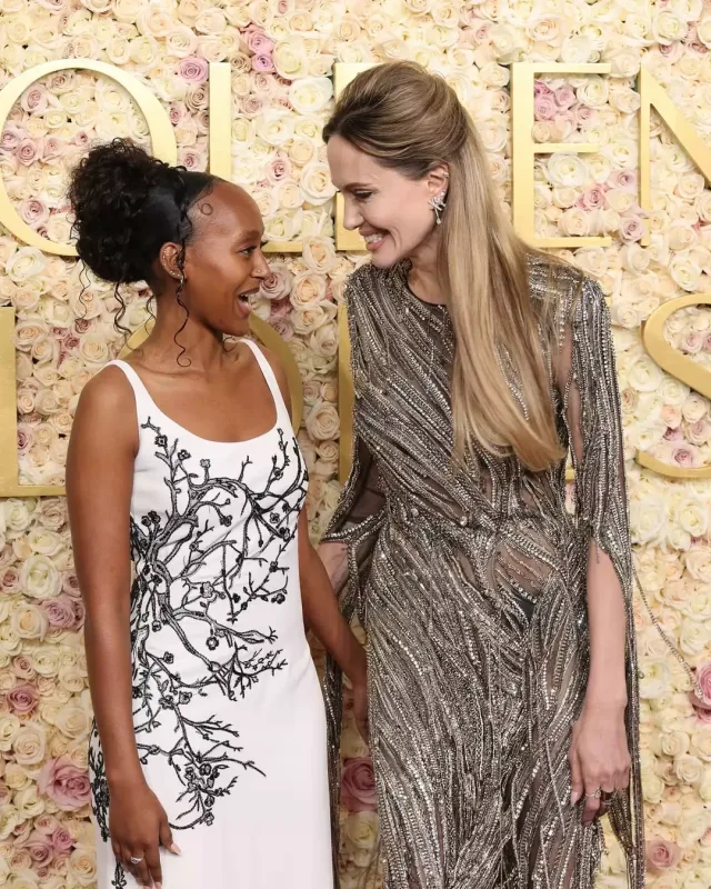 Ancelina qızı ilə ödül gecəsində