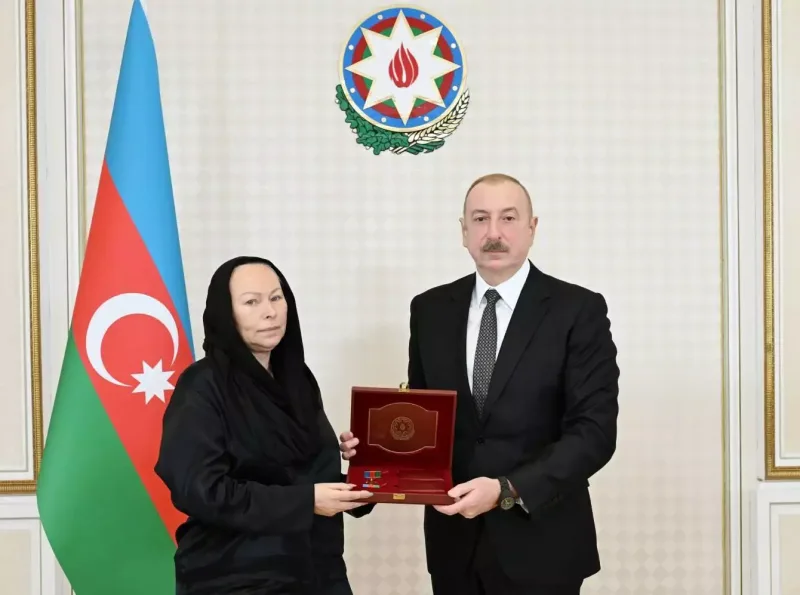 Prezident onlarla görüşdü... - Fotolar