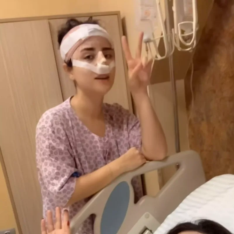 Zarina əməliyyat olundu