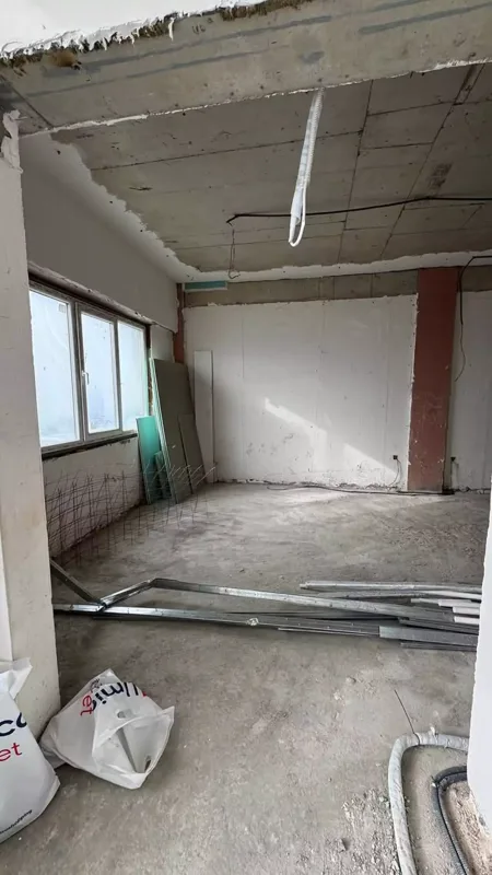 Müğənninin əri rejissoru aldadıb 25 minini aldı - Fotolar