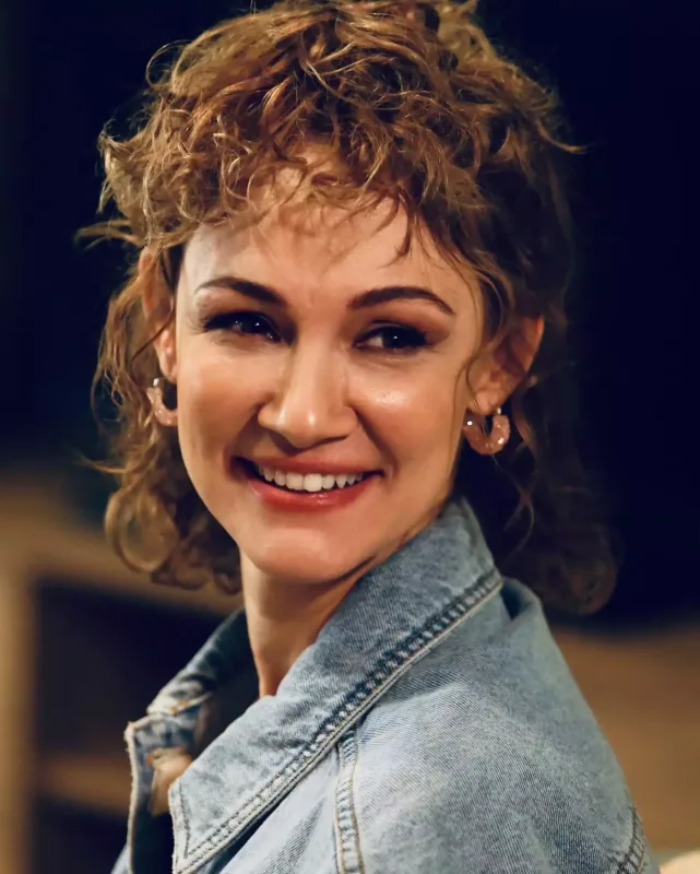 Qalmaqal yaşadığı “ana”sının ölümündən yazdı