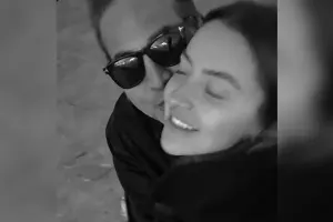 Hadise sevgilisi ilə paylaşım etdi