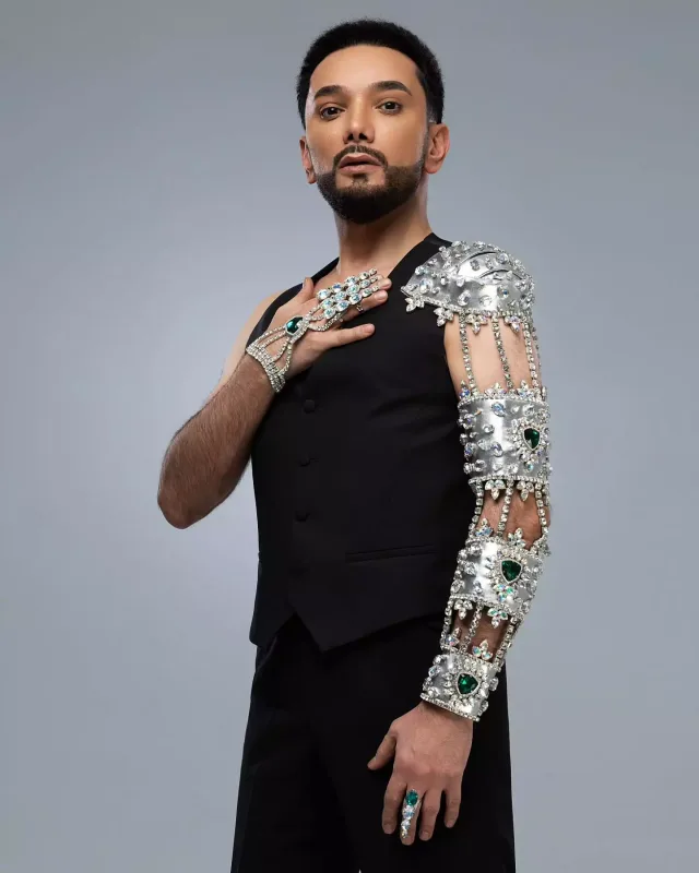 Faiq Ağayevin 5 kiloluq aksessuarı