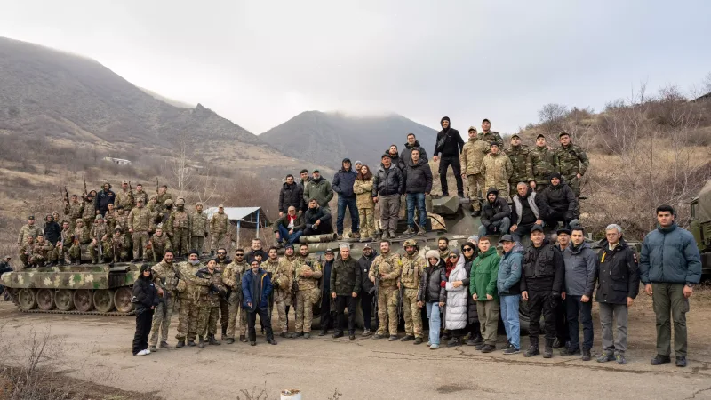 “44”ün çəkilişləri gedir - Fotolar