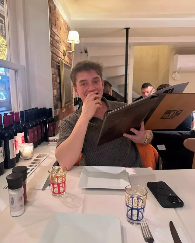 Azərbaycanlı reperdən niderlandlı sevgilisi ilə yeni fotolar