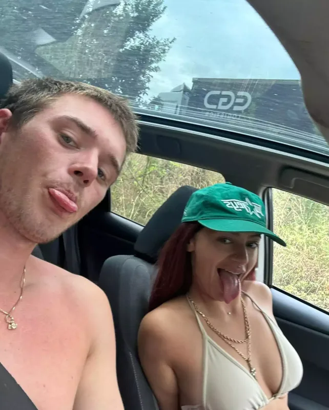 Azərbaycanlı reperdən niderlandlı sevgilisi ilə yeni fotolar