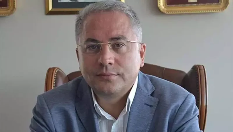 Tanınmış jurnalist ailəsi ilə hoteldəki yanğında həlak oldu