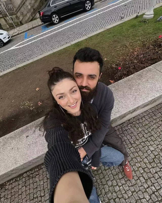 Günelin əri ilə istirahəti…