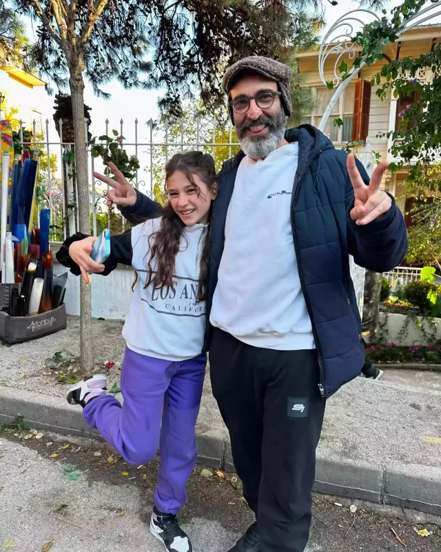 Serial üçün saçını qaraldacaqlar