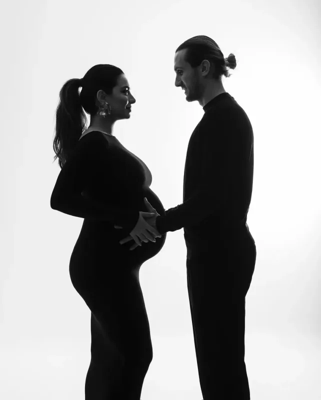 Melisadan əri ilə hamiləlik fotoları…