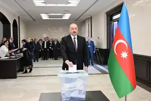 İlham Əliyev səs verdi - Fotolar