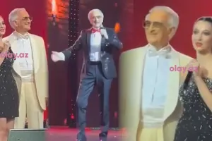 Qızı Polad Bülbüloğlunun konsertində çıxışı etdi