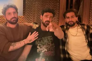 Coni “365 day”in ulduzu ilə!