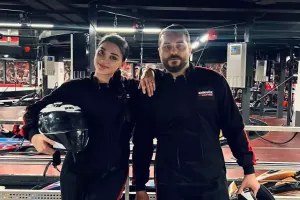 Cövdət xanımı ilə kartinqdə