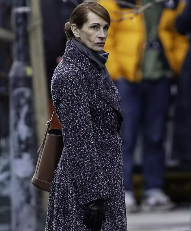 57 yaşlı Culiya Roberts film çəkilişində