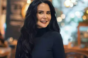 Leylanın evinə asteroid düşdü - Video