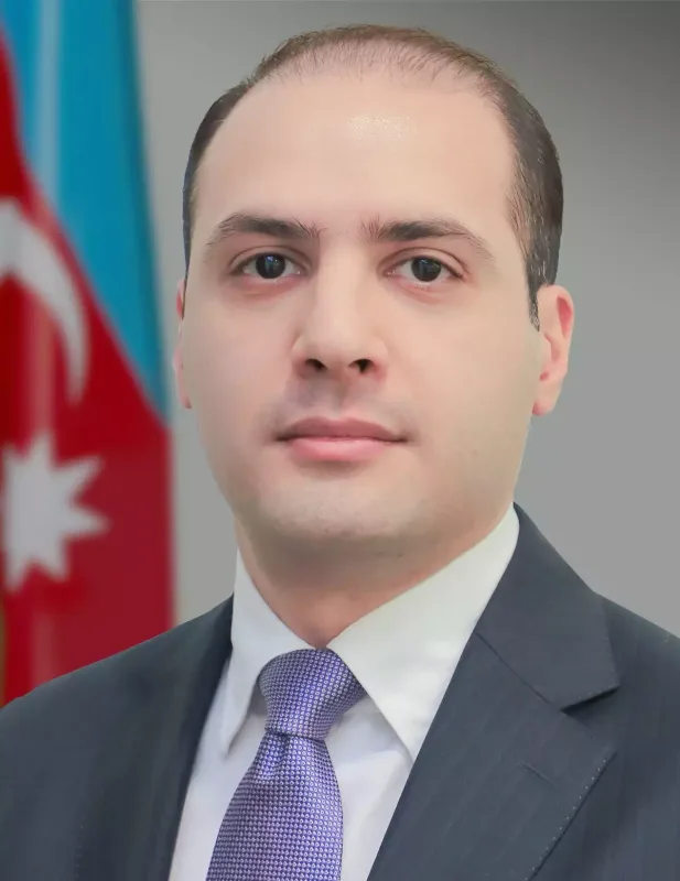 Mərkəzi Bankın baş direktoru Xalq artistinin oğlu imiş