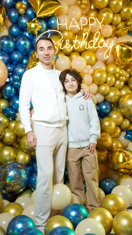 Adnan Əhmədzadə oğluna doğum günü keçirtdi