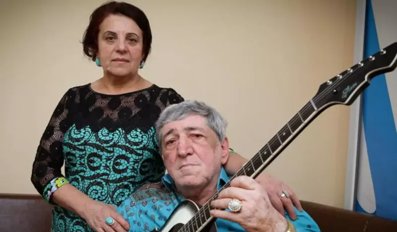 Gülü Rəmişin evini satıb