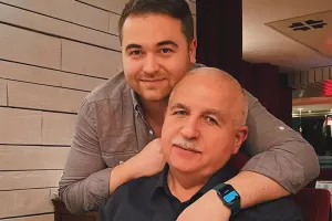 “Bəxtləri gətirib ki, qarşılarına atam kimi insan çıxıb”