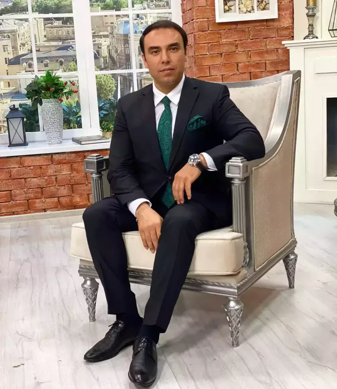 “O restorandan qovuldum” - Əməkdar artist