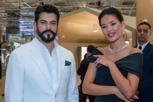 Oturduğu yerdə 1 milyon dollar qazandı