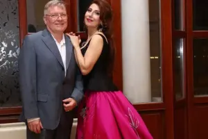 Xalq artistindən əri ilə bağlı paylaşım