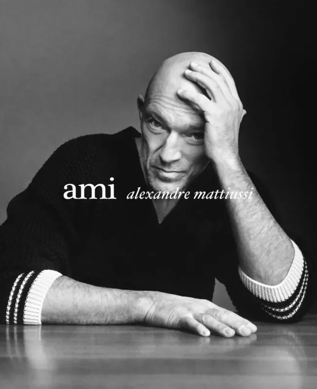 Vinsent Kassel bunun üçün obyektiv qarşısına keçdi