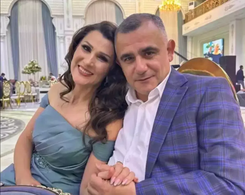 Gülyanaqdan həyat yoldaşına “Sevgililər günü” paylaşımı