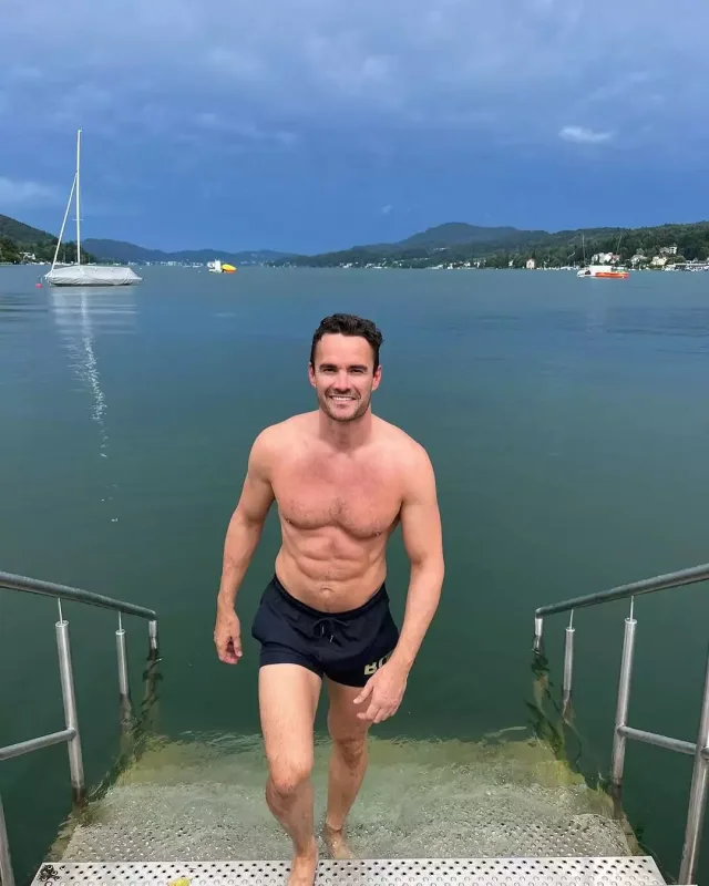 Nikoldan ərinə “Sevgililər günü”ndə eşq etirafı