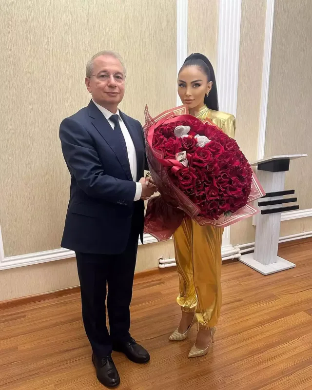 Nanə Ağamalıyeva mükafatlandırıldı!