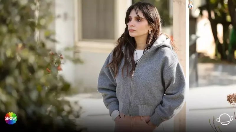 Nəsrinin serialında iki ayrılıq!