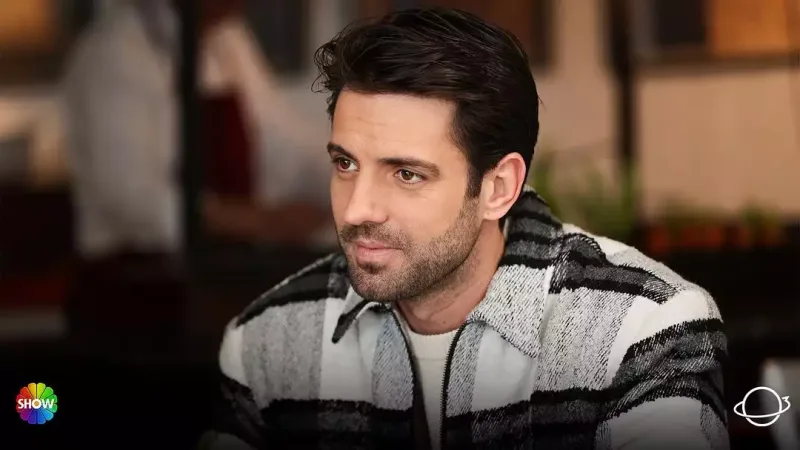 Nəsrinin serialında iki ayrılıq!