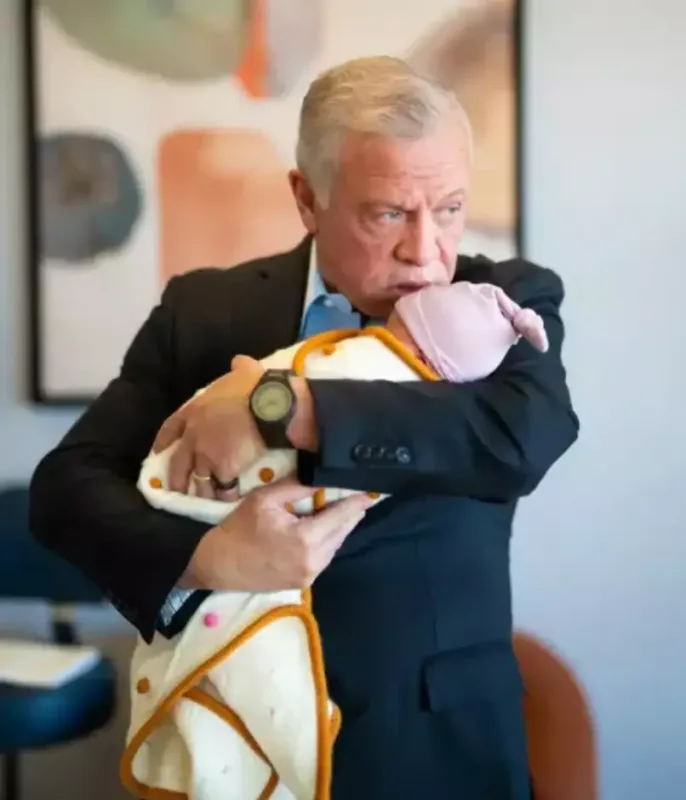 İordaniya şahzadəsi ana oldu